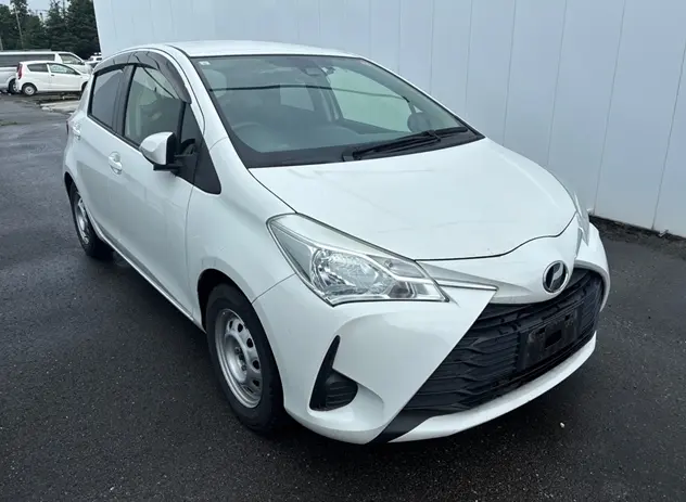 2019 Toyota Vitz — Front exterior