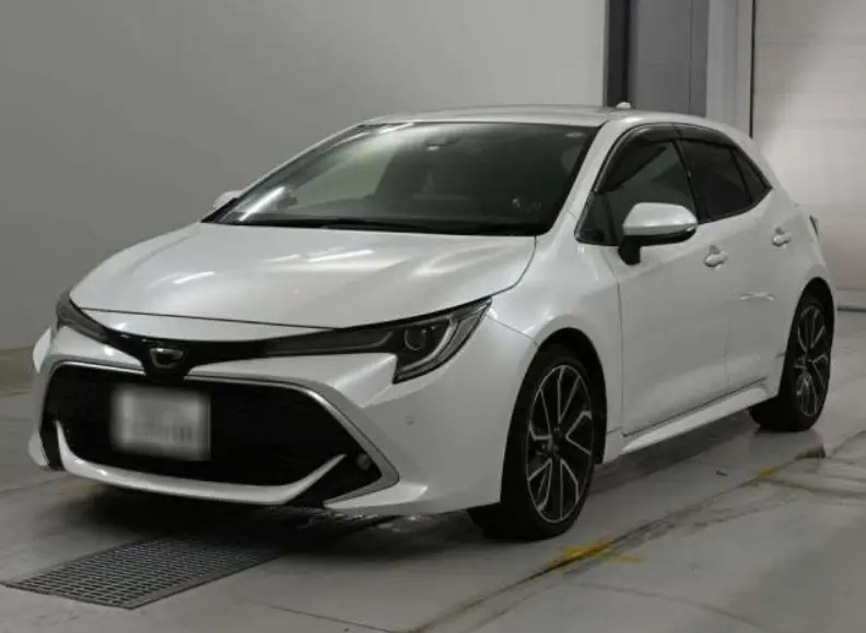 2020 Toyota Corolla Sport — Front exterior