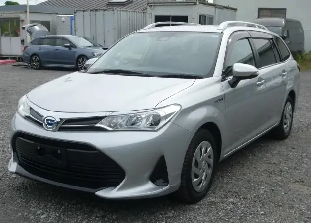 2018 Toyota Corolla Fielder — Front exterior