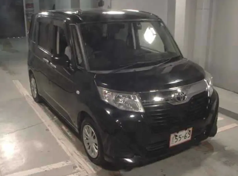 2019 Toyota Roomy — Front exterior