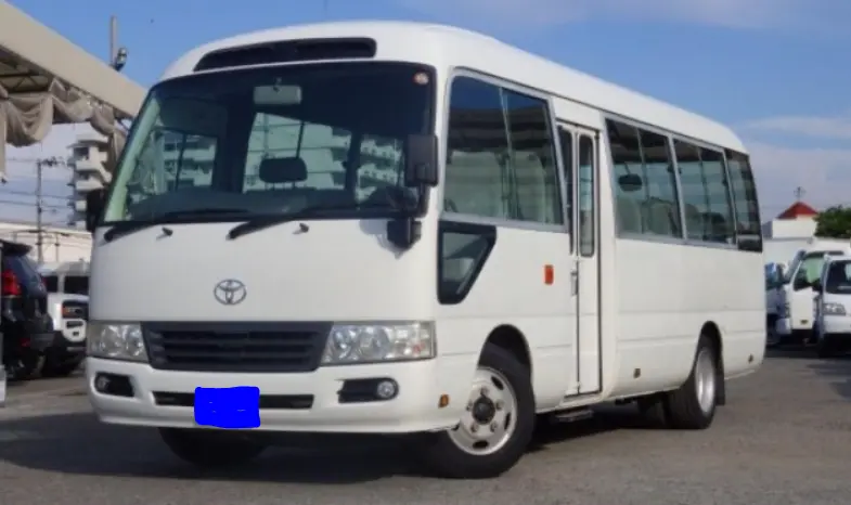 2011 Toyota Coaster — Front exterior