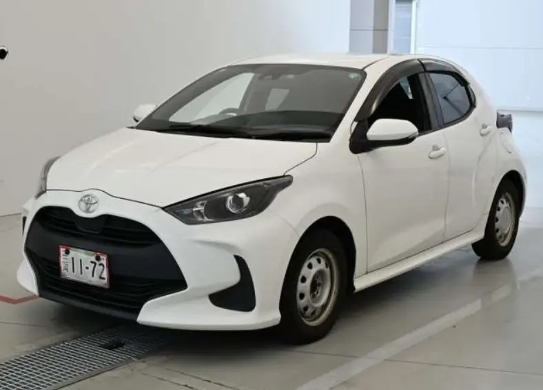2021 Toyota Yaris — Front exterior