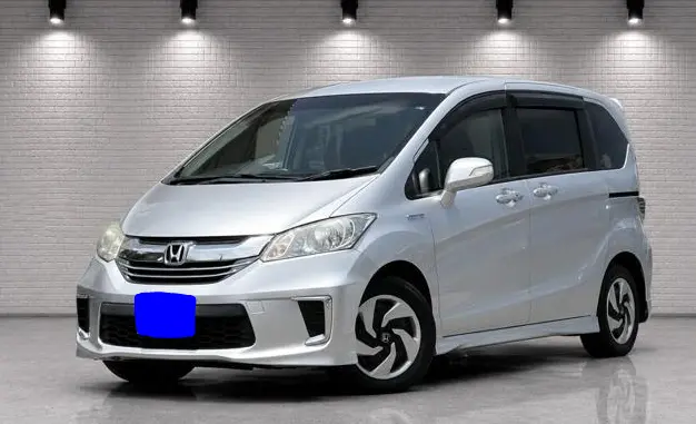 2016 Honda Freed — Front exterior