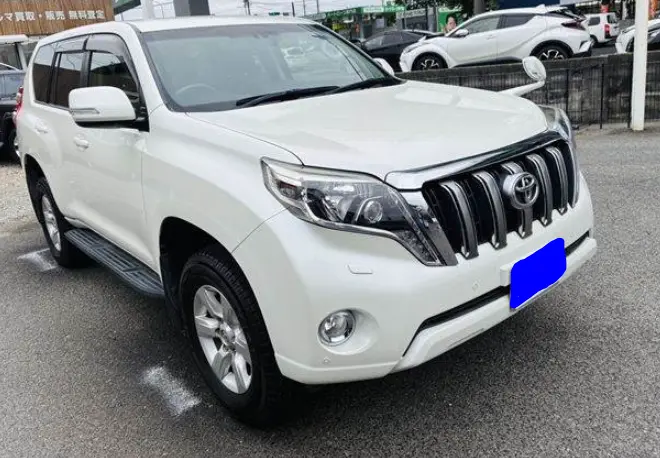 2016 Toyota Land Cruiser Prado — Front exterior