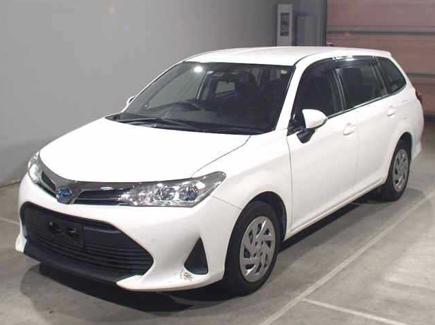 2021 Toyota Corolla Fielder — Front exterior