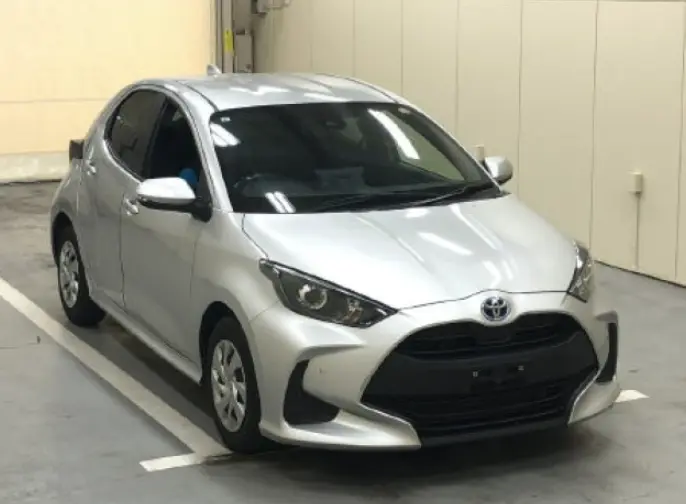 2021 Toyota Yaris — Front exterior