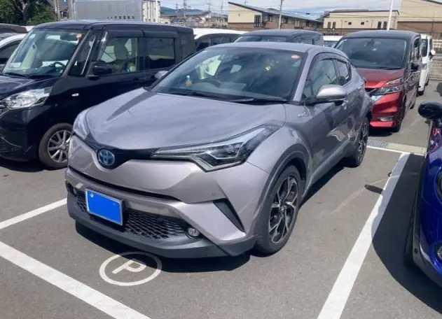 2018 Toyota C-HR — Front exterior
