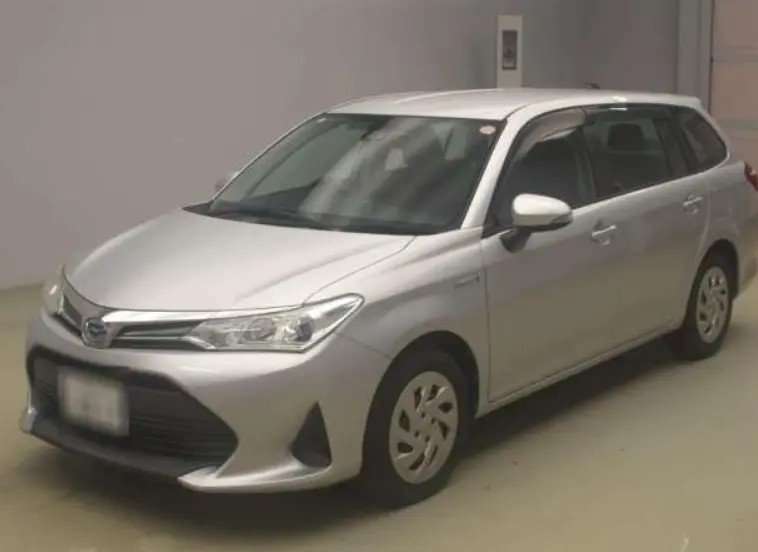 2018 Toyota Corolla Fielder — Front exterior