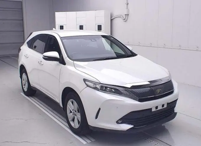 2018 Toyota Harrier — Front exterior