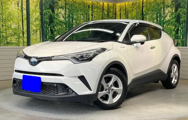 2018 Toyota C-HR — Front exterior