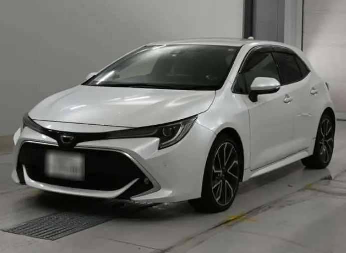 2020 Toyota Corolla Sport — Front exterior