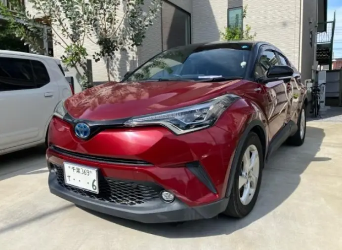 2018 Toyota C-HR — Front exterior