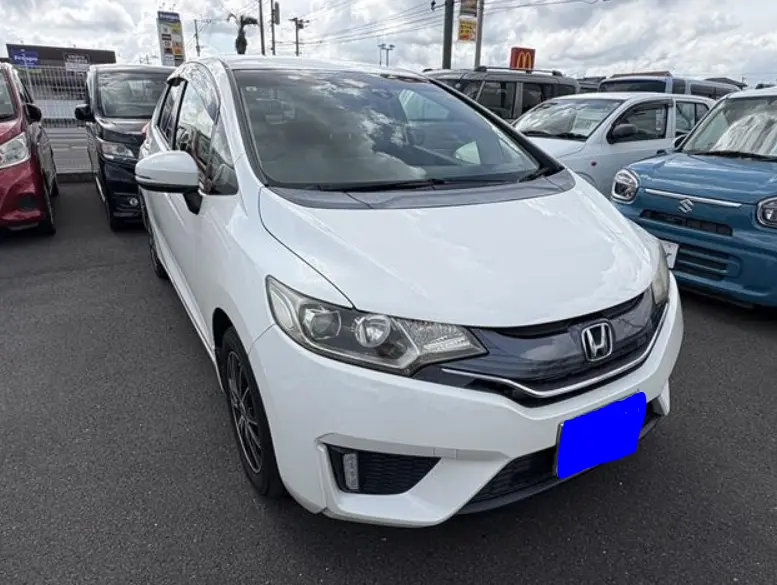 2015 Honda Fit — Front exterior