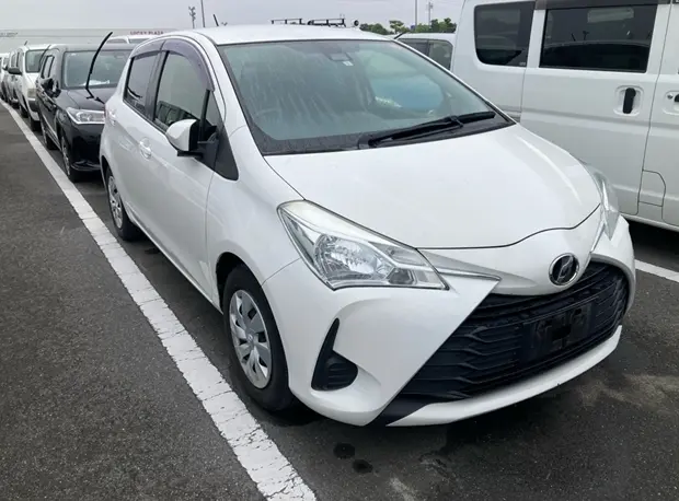 2019 Toyota Vitz — Front exterior