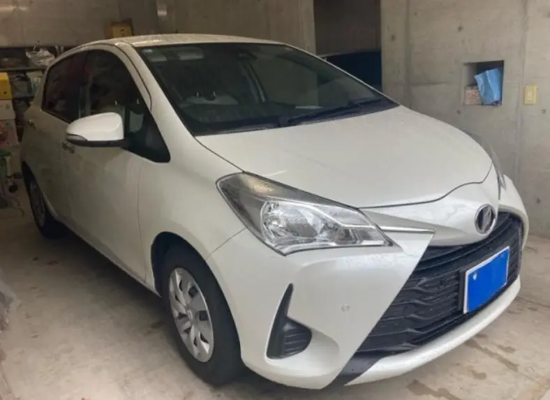 2018 Toyota Vitz — Front exterior