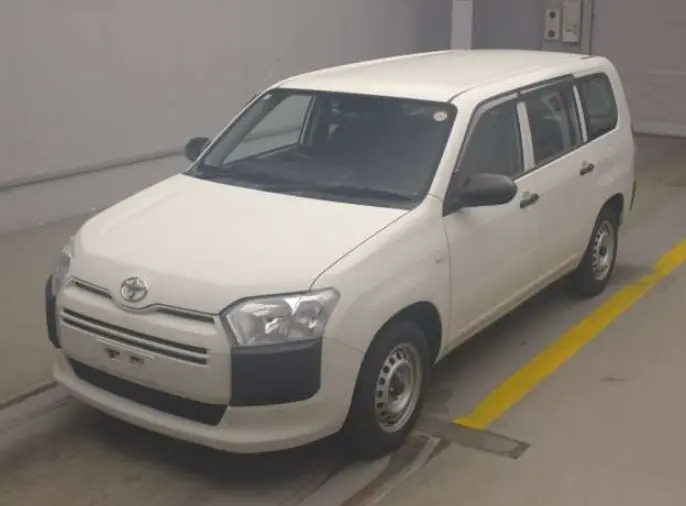 2021 Toyota Probox — Front exterior