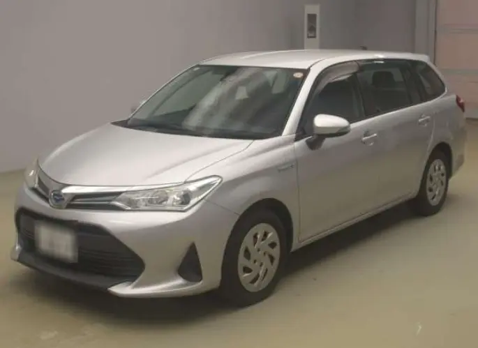 2018 Toyota Corolla Fielder — Front exterior