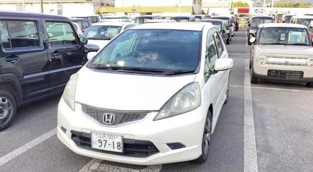 2008 Honda Fit — Front exterior