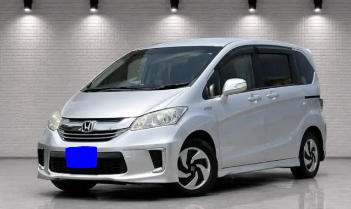 2016 Honda Freed — Front exterior