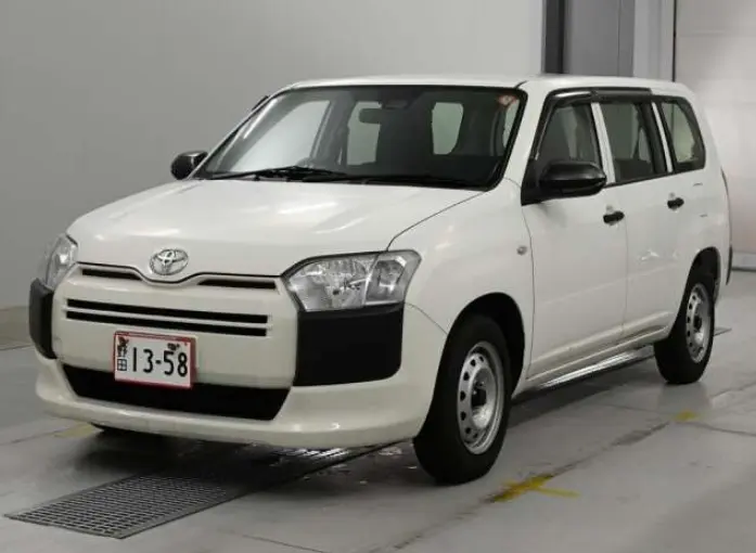 2021 Toyota Probox — Front exterior