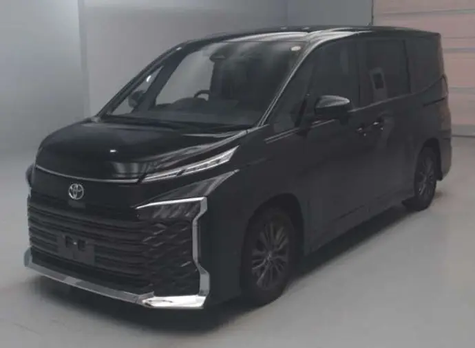 2023 Toyota Voxy — Front exterior