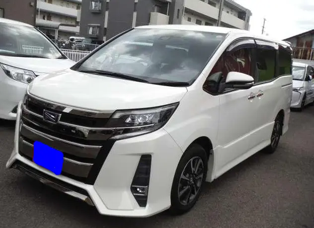 2018 Toyota Noah — Front exterior