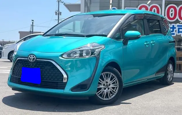 2018 Toyota Sienta — Front exterior