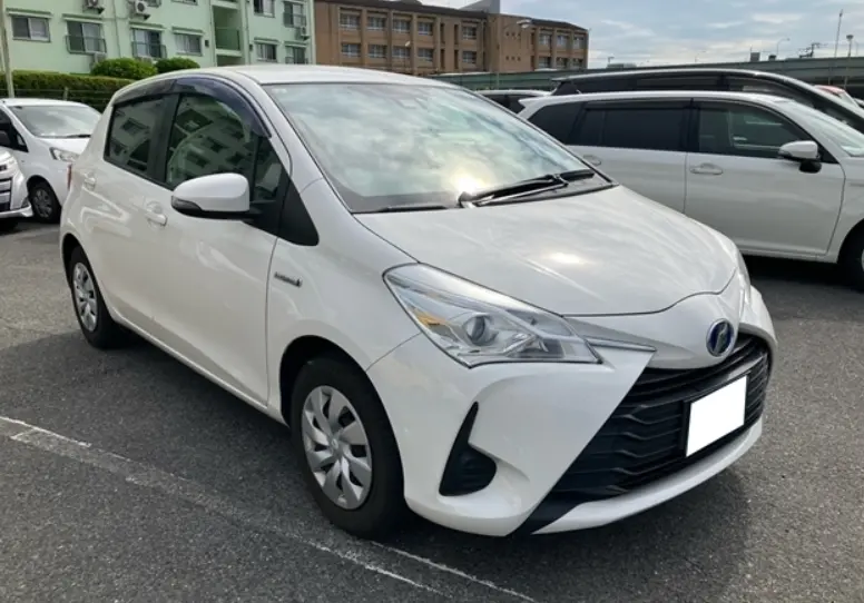 2019 Toyota Vitz — Front exterior