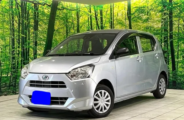 2020 Daihatsu Mira e:S — Front exterior