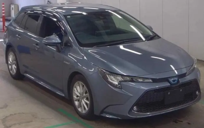 2019 Toyota Corolla Touring — Front exterior
